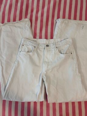 White Denim Mid Rise Baggy Jeans ZARA